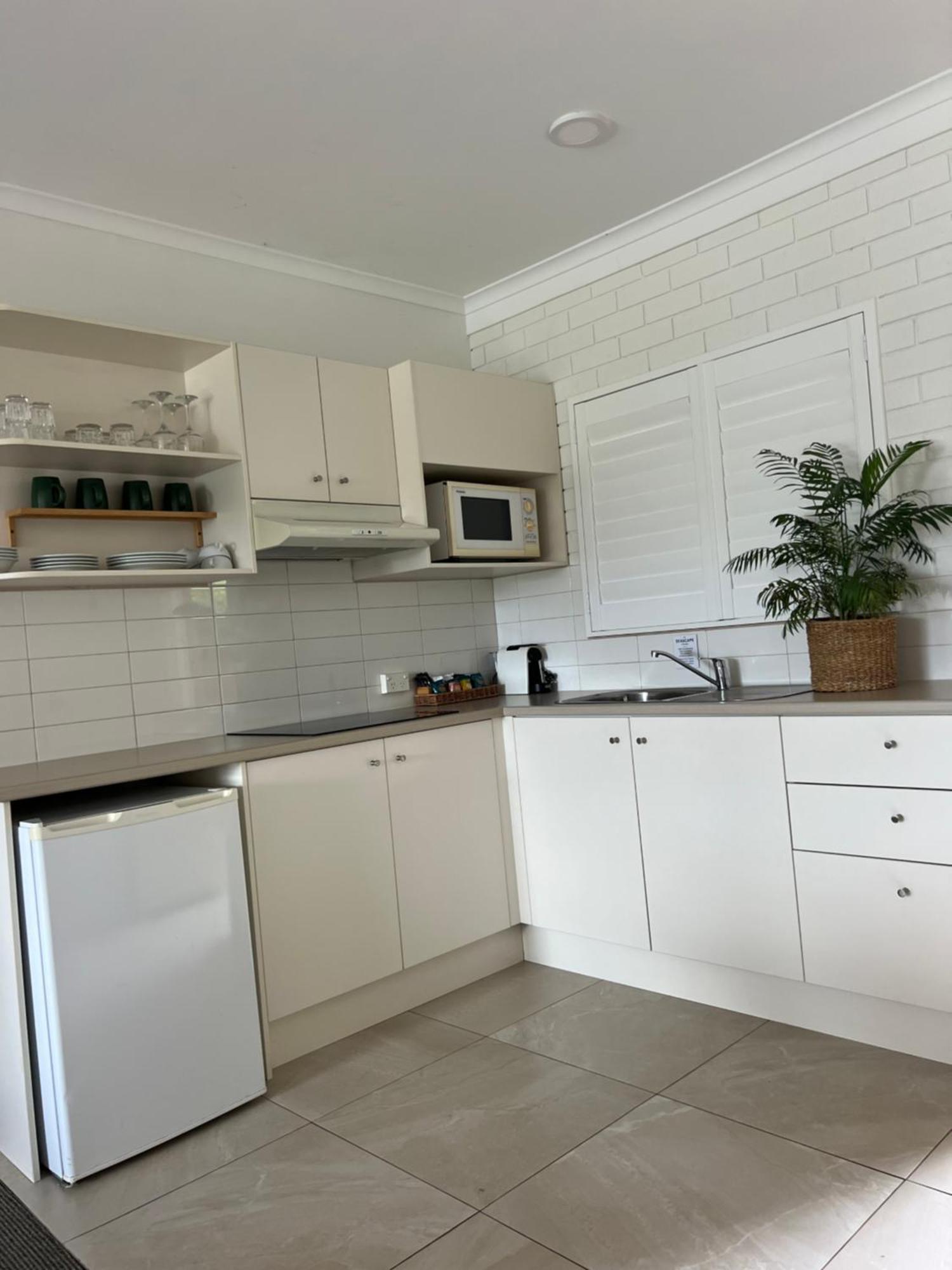Mollymook Seascape Motel And Apartments (Adults Only) Bagian luar foto